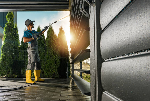 Best Gutter Cleaning  in Hlcrest, IL